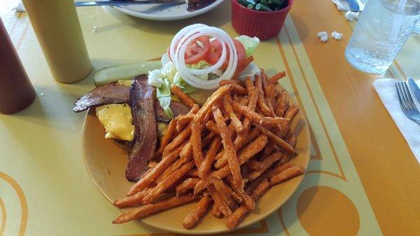 Very good burger. Sweet Potato fries are amazing and good portion.