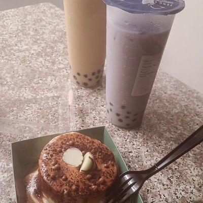 Their "tiramisu" and taro boba and milk tea.