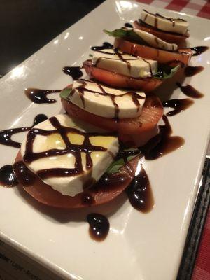 Entree Caprese Salad