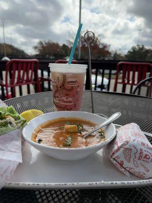 Dining al fresco in December?  
 Yes, please!