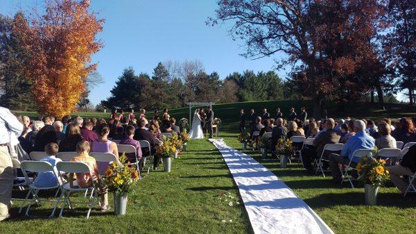 October wedding on the golf course