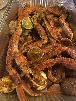 Snow crab, shrimp and sausage