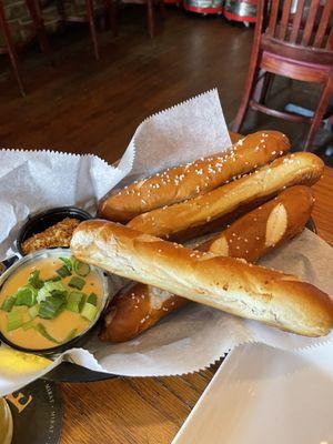 Pretzels, Beer Cheese and Stoneground mustard.