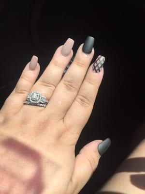 Coffin style with matte color