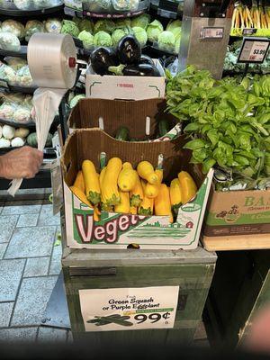 Vegetable display