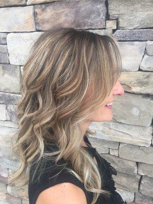 Bright balayage