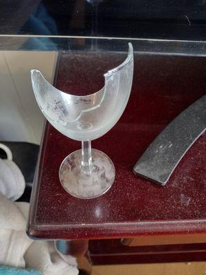 broken glass cannot be replaced received from the Military engraved