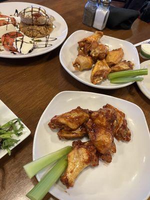 Buffalo & BBQ chicken wings were moist & meaty.  Crispy celery and Ranch dressing round out this appetizer favorite