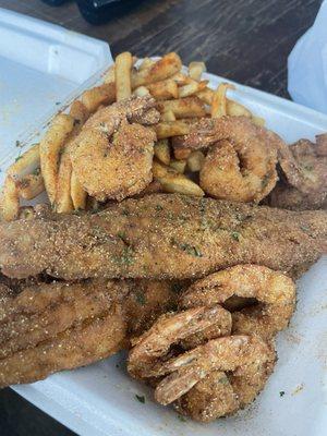 Fish,shrimp and fries