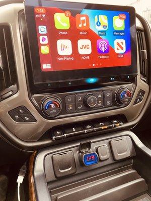 Apple CarPlay Chevy Silverado