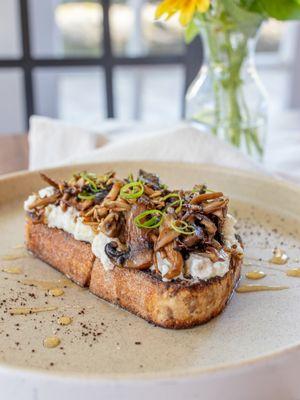 Mushroom Toast, farmer's cheese, scallions, sourwood honey, whole grain bread