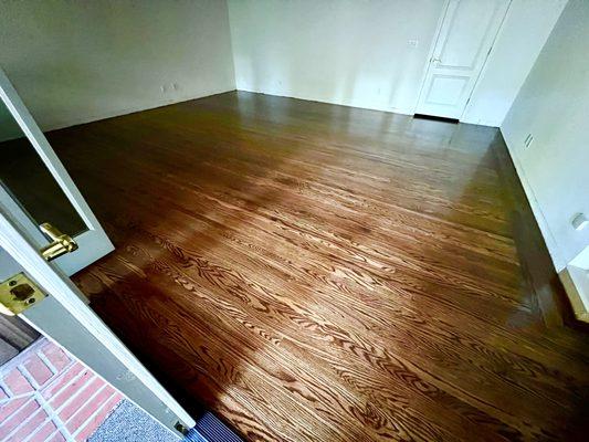 Estrada's Hardwood Floors