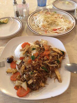 Excellent soups,papaya salad,and noodle dishes!  I have been coming for 25 years... always a good meal.