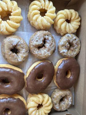 24. French Crueller Glazed Cake Donut 30. Chocolate Glazed Raised Original Donut 18. Blueberry Cake Donut