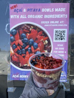 Almond butter bowl add blueberries