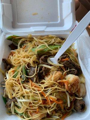 The Beef and Shrimp Lomein.