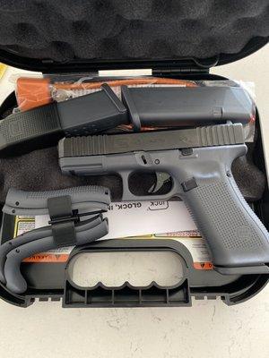 5th Gen Glock 45 she a beauty.