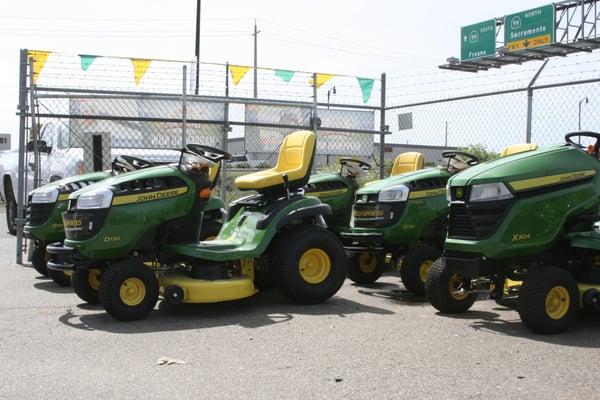 Lawn Tractors, Walk-Behind Mowers, Gator Utility Vehicles and more at Papé Machinery Ag & Turf in Elk Grove.