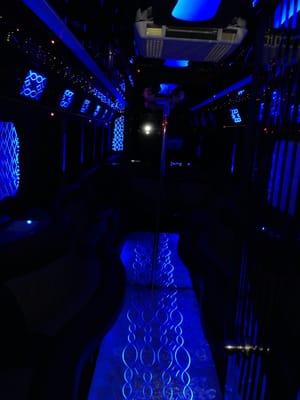 Very nice bus. Luxurious!!!