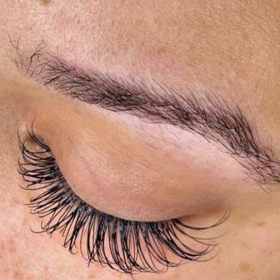 Classic lash extensions