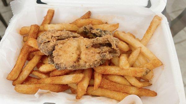 Soft Shell Crab Basket with Fries