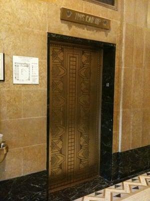 Lobby elevator