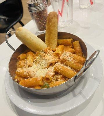 Vodka Rigatoni