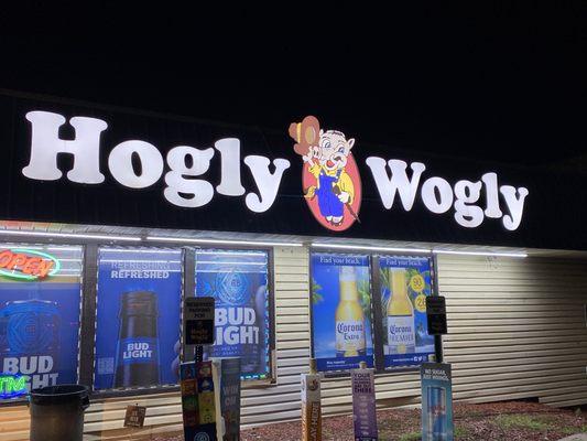 Not even close to a Piggly Wiggly or a Hamily Waggily. Lol.