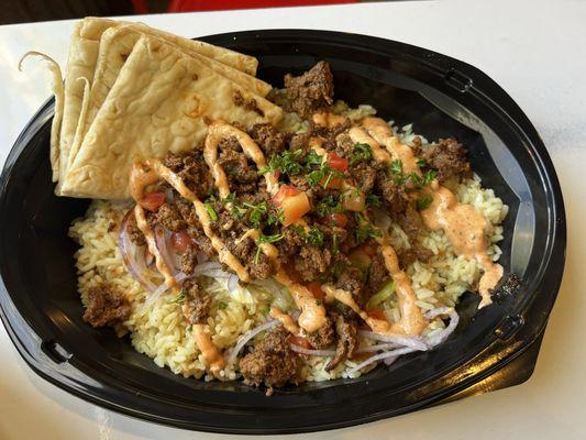 Steak Bowl with plain pita