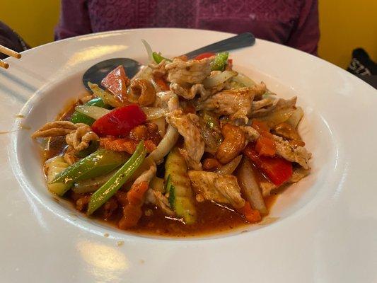 Spicy Cashew Nut with pork