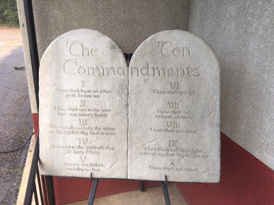 10 Commandments when you walk in