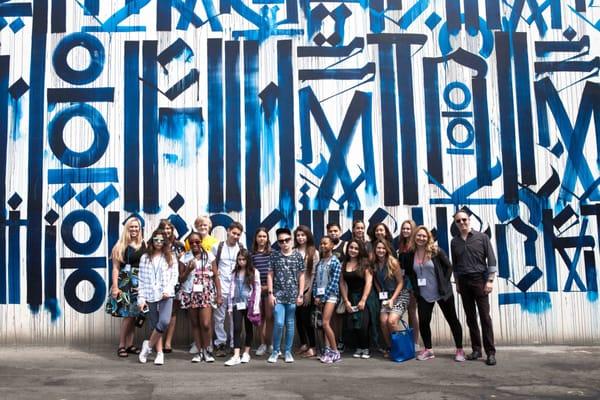 Quick group shot in front of the infamous Retna wall.