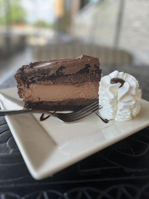 Hershey's Chocolate Bar Cheesecake