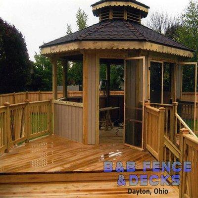 B & B Fence & Decks