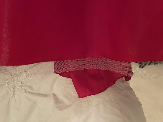 Dress lining not hemmed