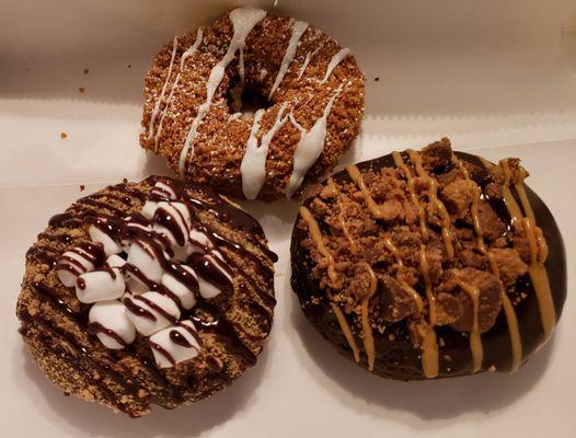 (Clockwise from top) Blueberry Pancake, Peanut Butter Cup, S'mores