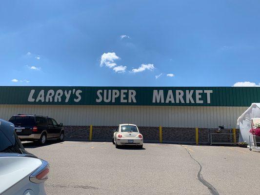 Larry's Supermarket