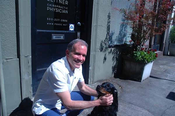 Patients are welcome to bring dogs and children to their appointments.