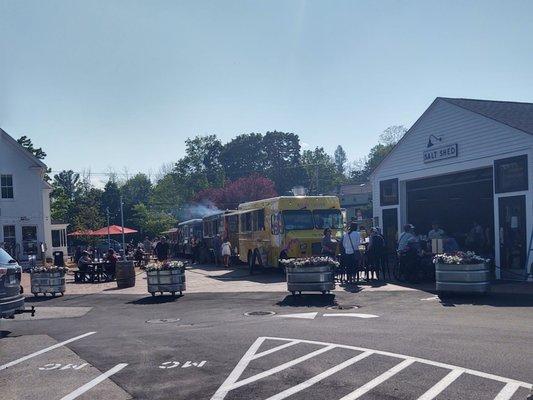 Food Trucks and the Salt Shed