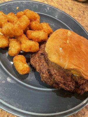 Double cheeseburger  Tots