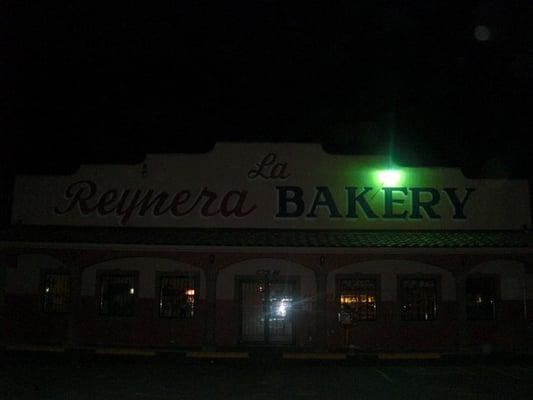 La Reynera Bakery