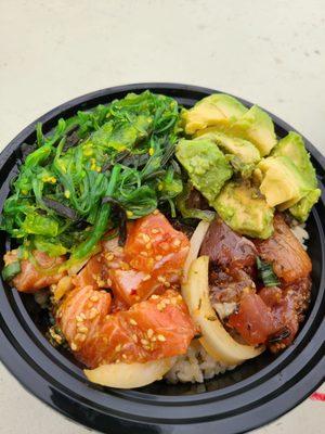 Onion Limu, Ponzu Salmon, Ocean Seaweed, and Avocado