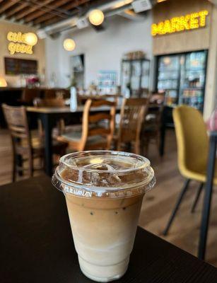 Stay cool, Boise! We serve iced espresso drinks, iced tea, nitro cold brew, and other NA taps like kombucha and switchel.