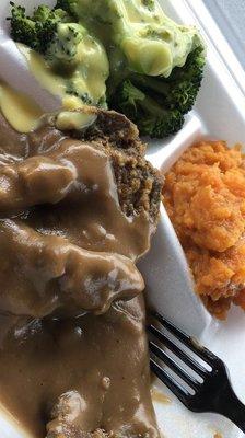 Beef liver broccoli and sweet taters