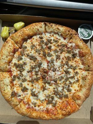 This stunningly beautiful Sausage stuffed garlic crust pizza was absolutely delicious