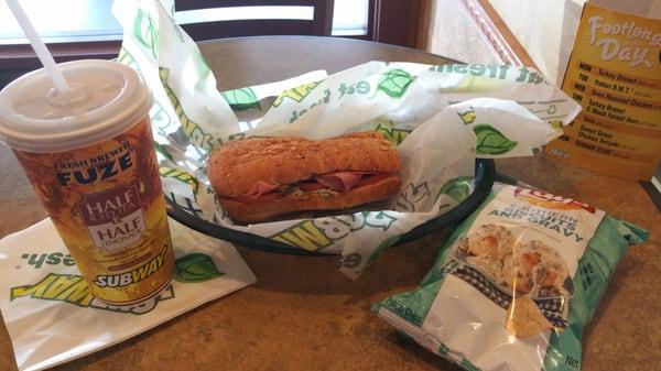 Not many places I can get a $6 meal...but at subway u can everyday