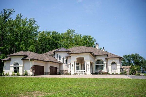 Custom luxury home built in Portland, NY by Maleno Custom Building.