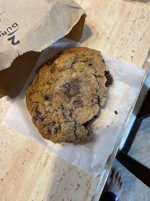 Chocolate chip cookie