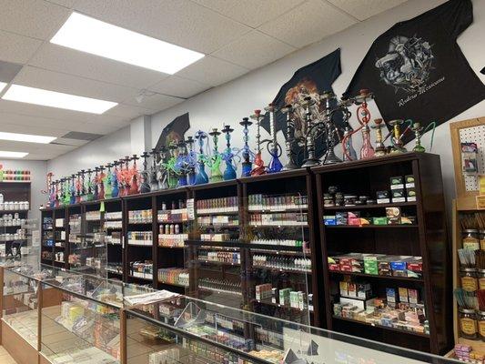 Locally owned and Supported Smoke Shop