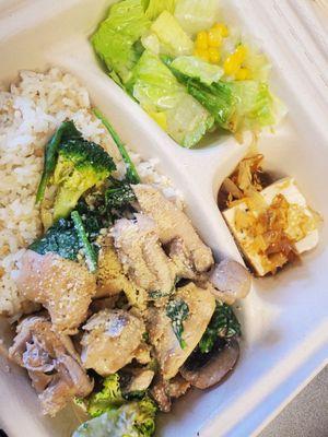 Mushroom Garlic Chicken plate.